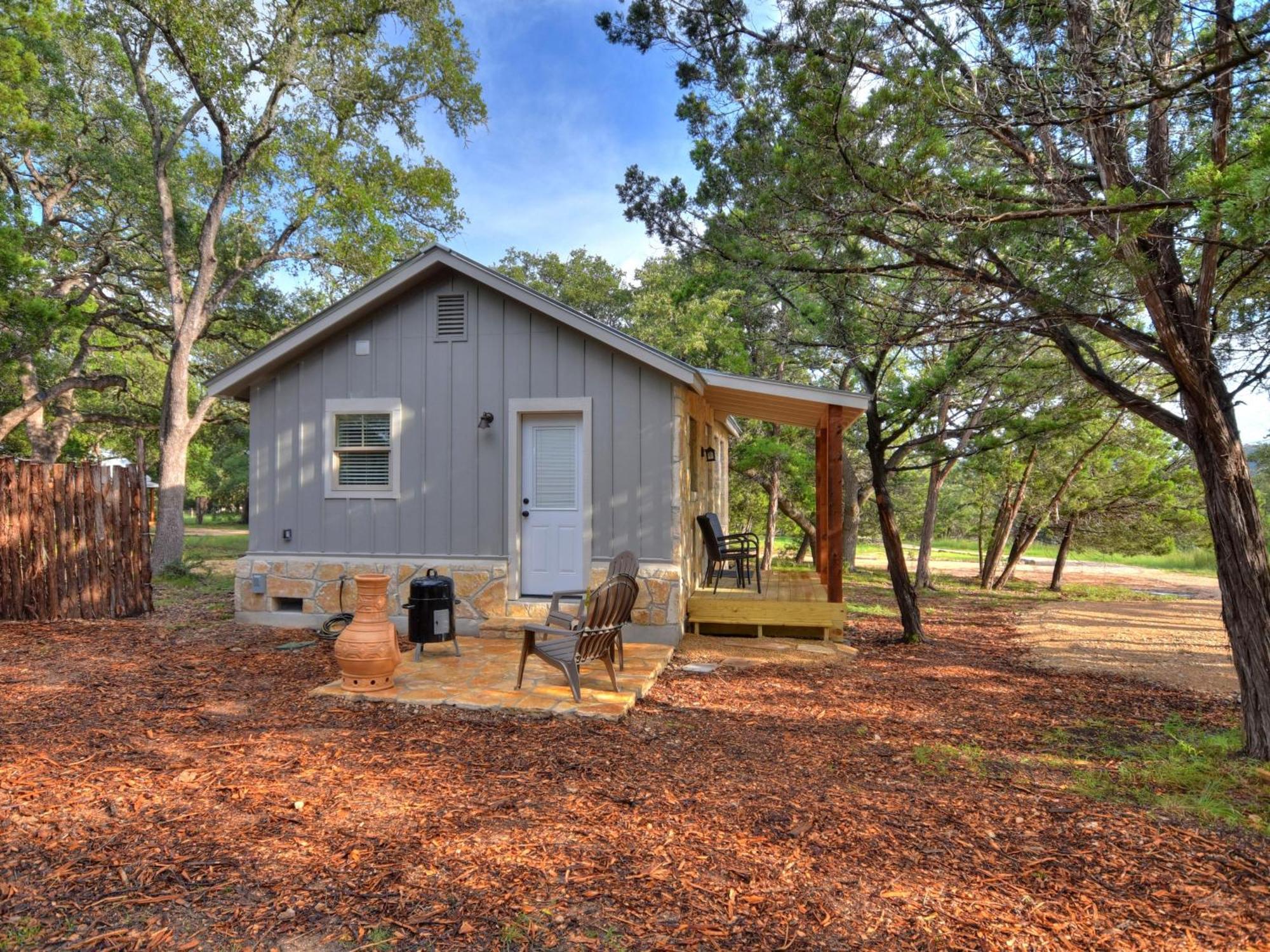 Cabins At Flite Acres - Morning Dove Wimberley Εξωτερικό φωτογραφία